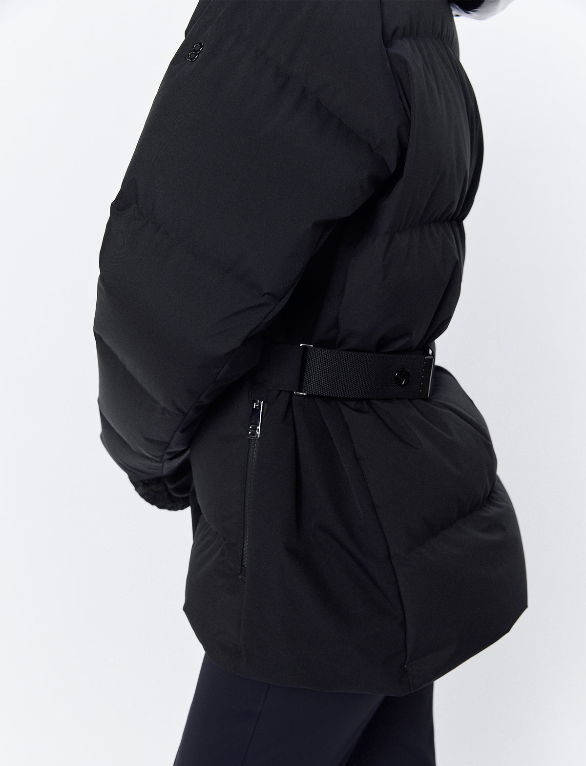 Delaine Skijas | Black