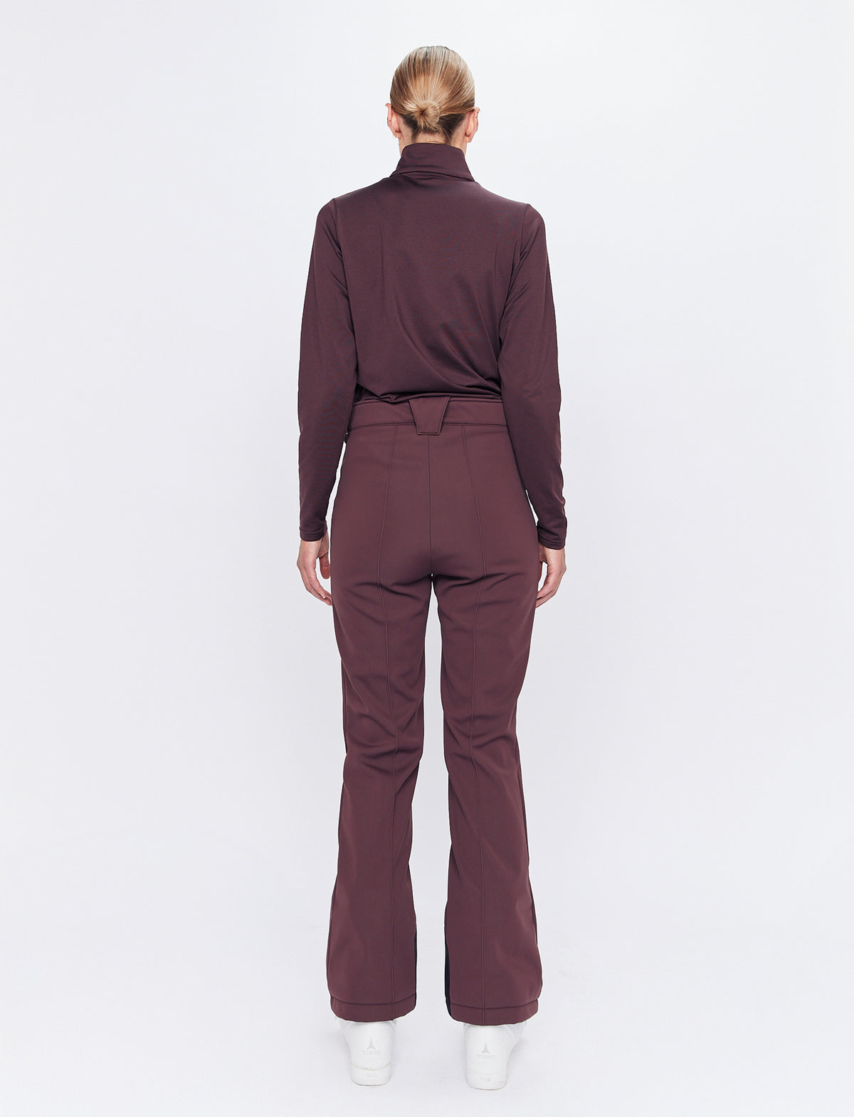 Francis Skibroek | Dk Burgundy