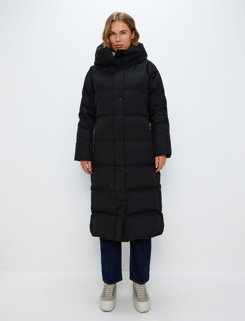 Ruth Down Coat - Black