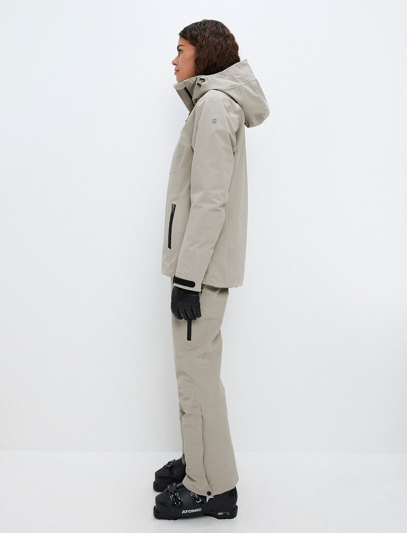 Lyla W Ski Jacket - Lt Beige | 8848 Altitude