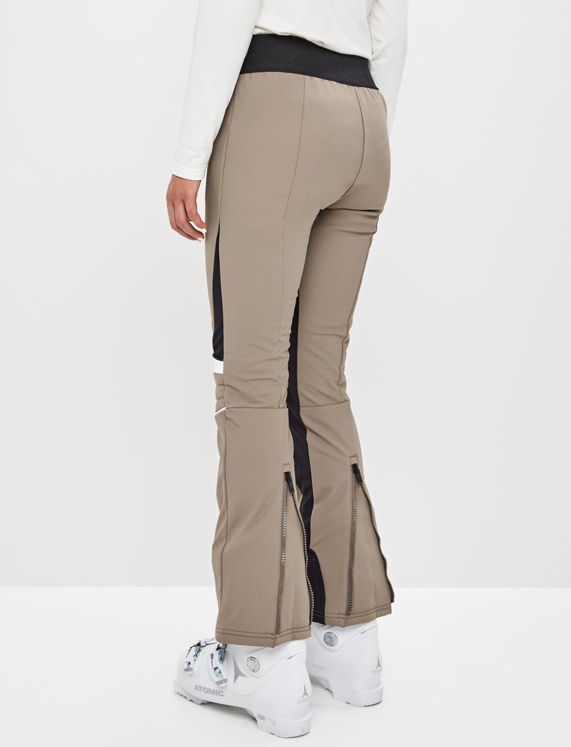 Adela W Pant - Fallen Rock