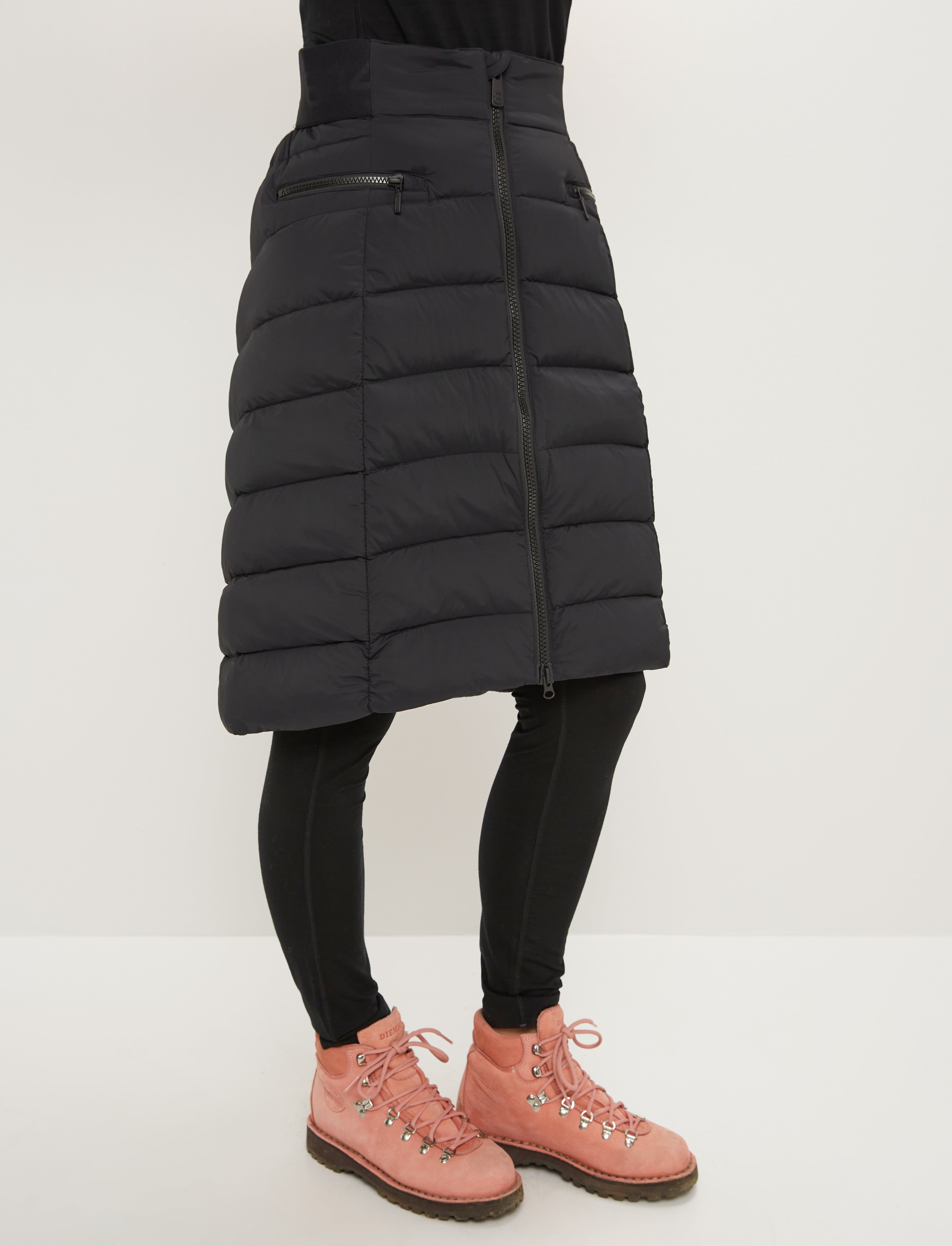 Sylvi W Down Skirt - Black