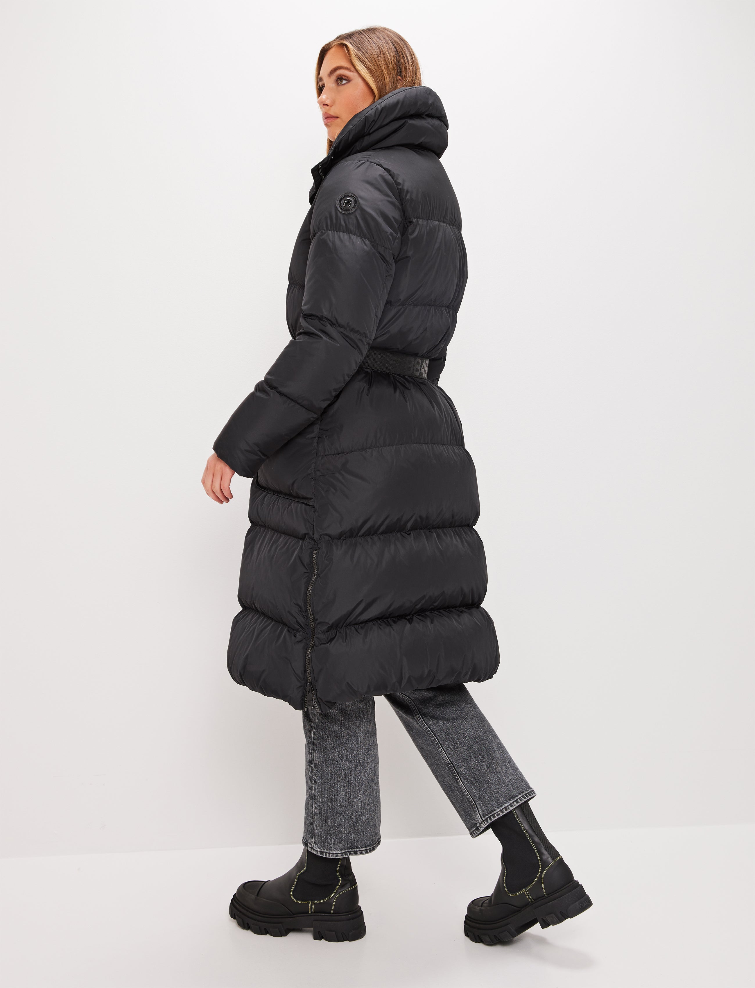 Noomi W Down Coat - Black