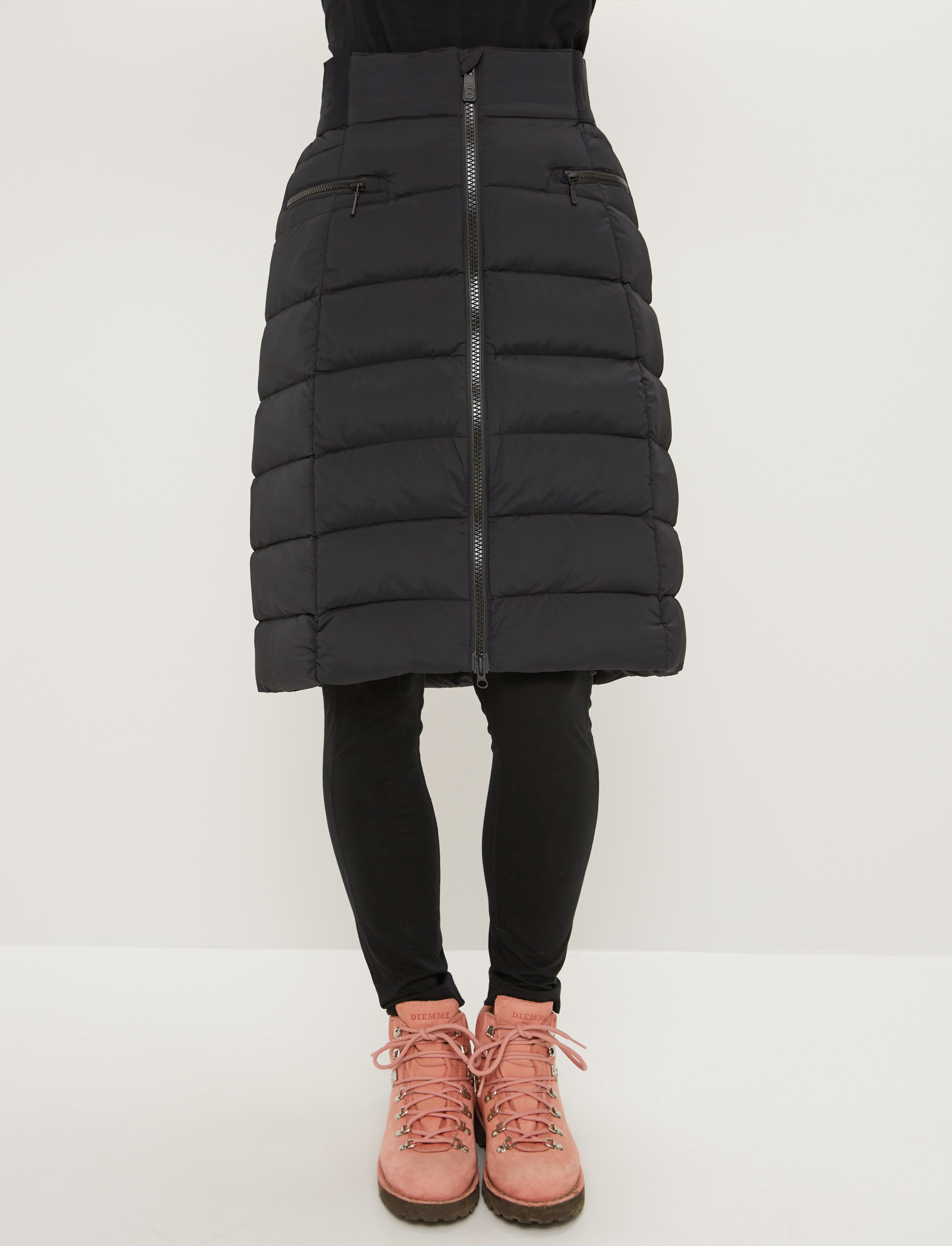 Sylvi W Down Skirt - Black