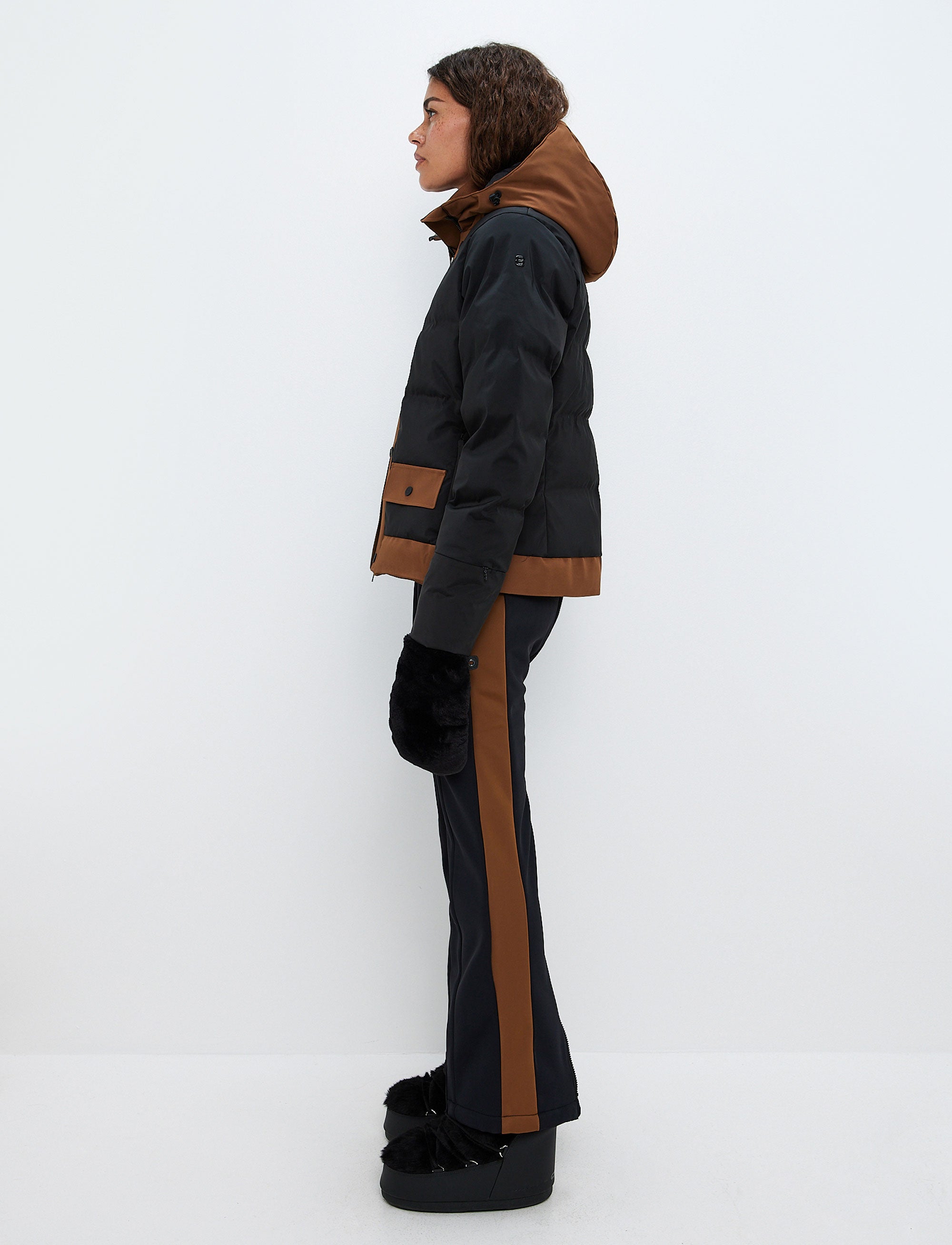 Harlow W Ski Jacket - Black/Cashmere Brown