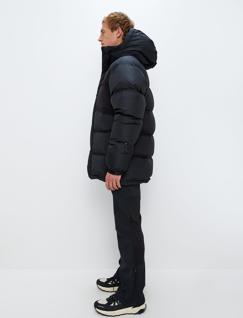Level 3 Down Jacket - Black