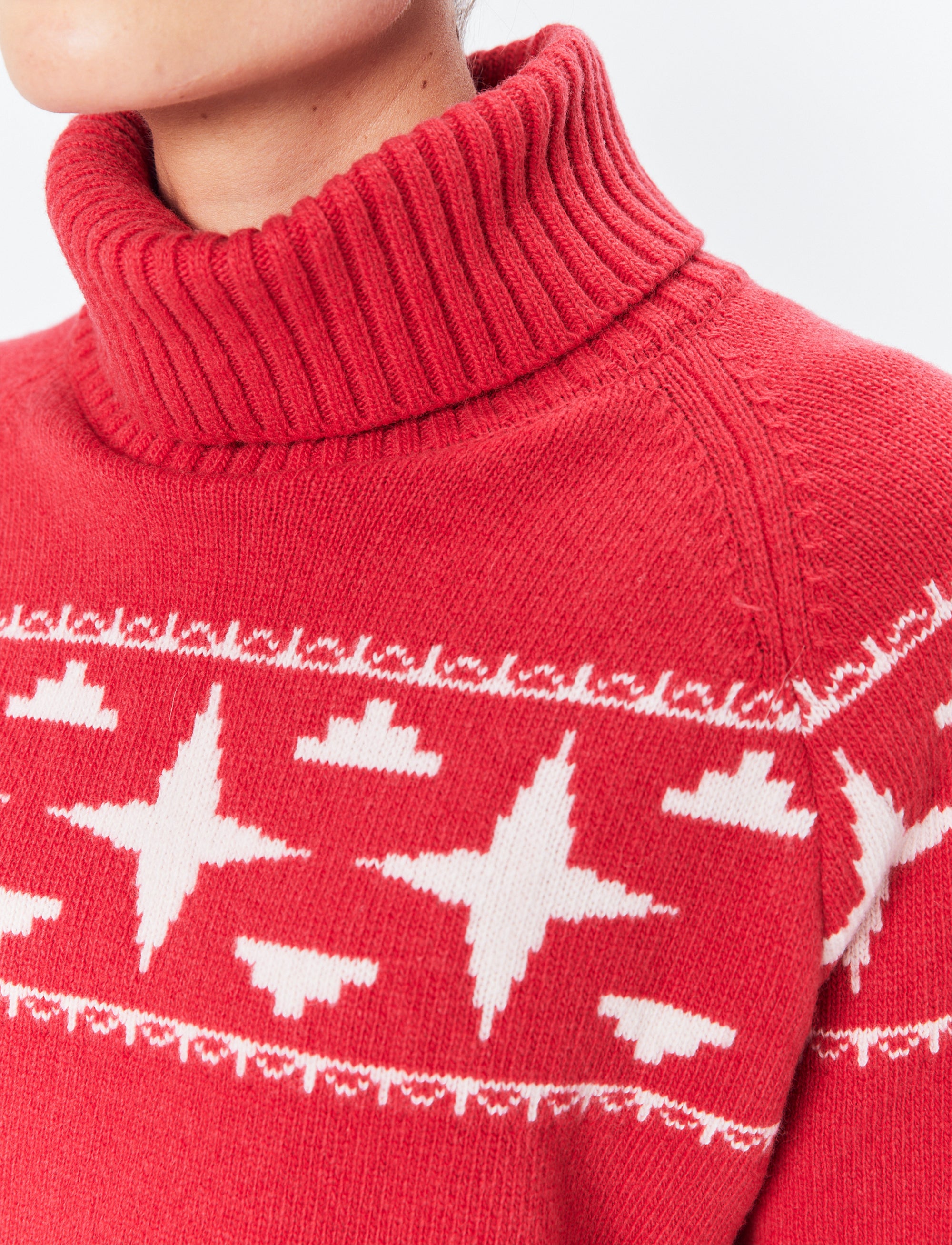 Sage W Wool Rollneck Sweat - Poinsetta Red